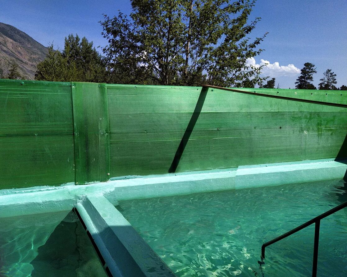 Термальные источники северобайкальска дзелинда. Гостиница гелиос гоуджекит. Лагерь подлеморье северобайкальск. Солнечный северобайкальск гоуджекит горячие источники. Гоуджекит горячие источники гостиница.