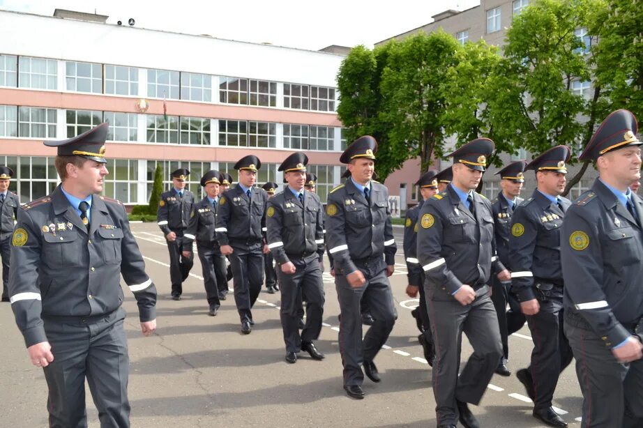 Минское мвд. Минская Академия МВД Республики Беларусь. Удин МВД Республики Беларусь. Департамент охраны МВД Республики Беларусь. Академия МВД Беларусь форма.