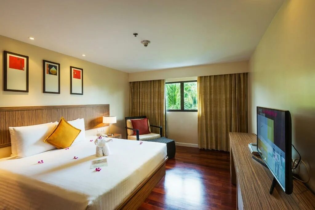 Пляж сурин отели. Тайланд новотель сурин бич. дестинейшен сурин. holiday inn resort phuket surin beach 4. destination resorts phuket surin beach (ex. novotel phuket surin beach) 4*.