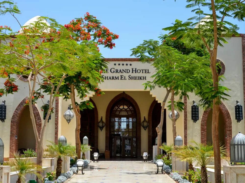 The grand hotel sharm el sheikh. Гранд отель Шарм-Эль-Шейх. The Grand 5 Египет Шарм-Эль-Шейх Hotel. The Grand Hotel Sharm el Sheikh 5 Египет. Шарм-Эль-Шейх / Sharm el Sheikh Grand Hotel Sharm 5*.