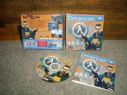 Half life dreamcast. Sega Dreamcast half-Life. Dreamcast халф лайф. Half Life на сега Дримкаст. Вкладыш диска half-Life 2.