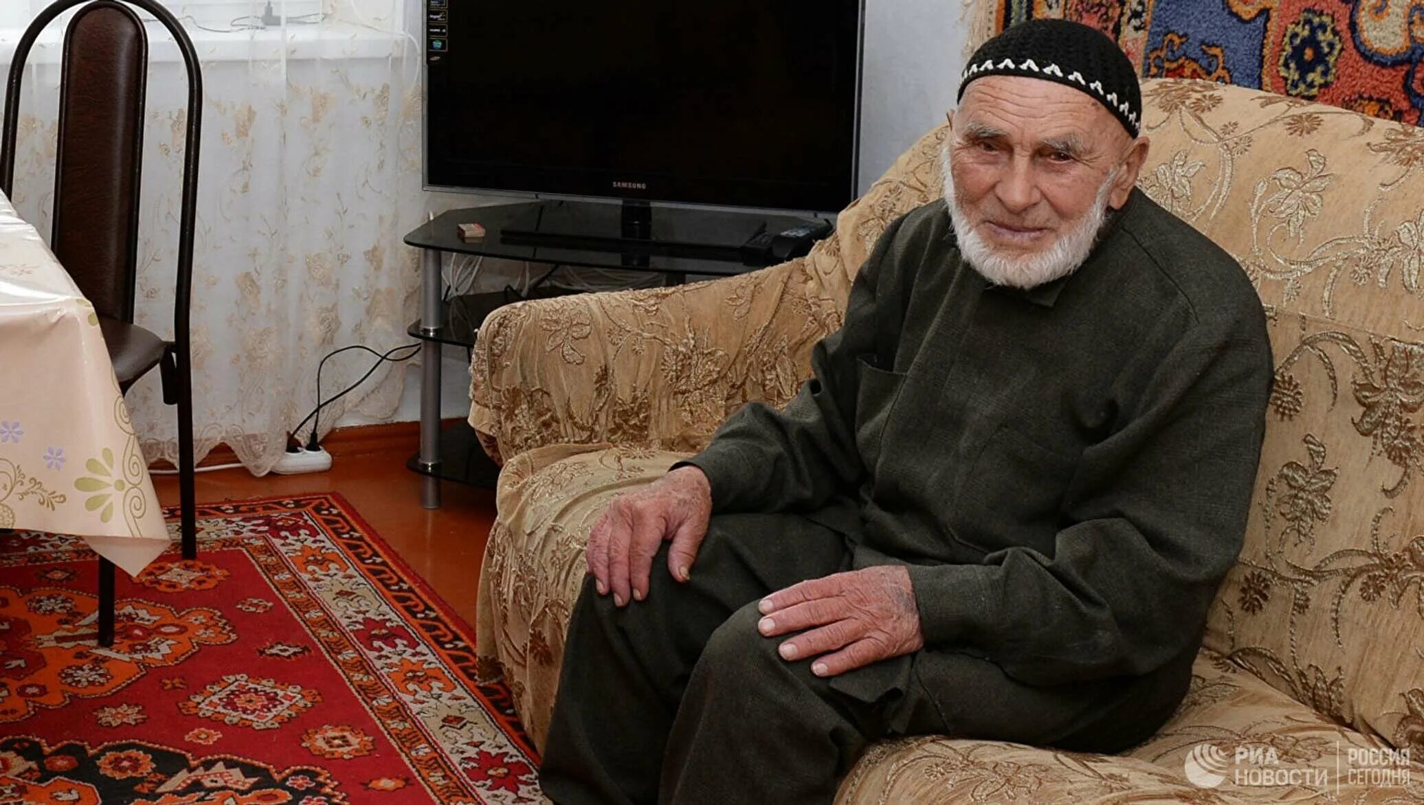 Аппаз илиев. Мисао окава долгожительница. Аппаз илиев 123 года. Долгожители отцы. Старики индии.