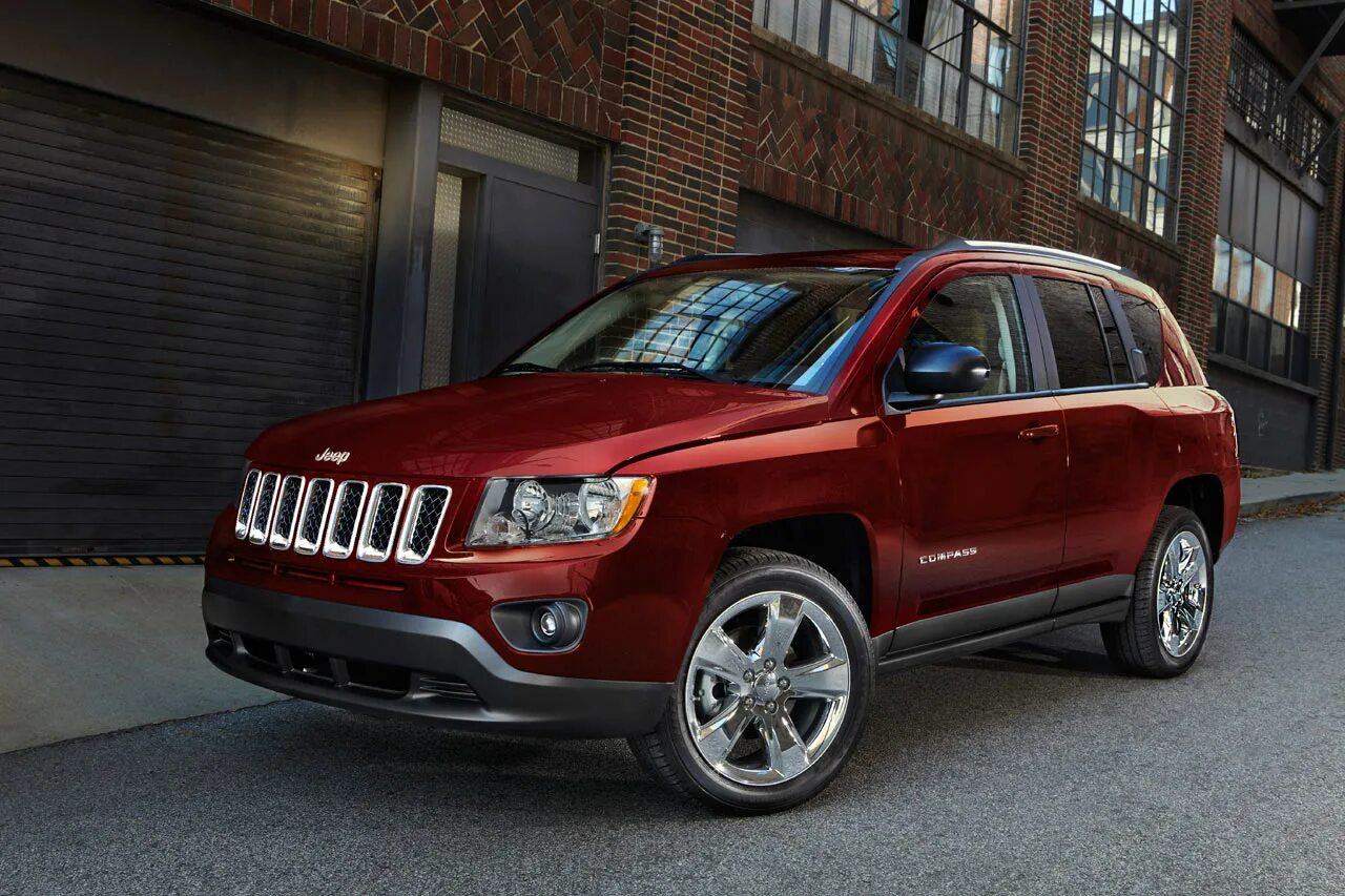 Jeep compass. Jeep Compass 2011. Jeep Compass 2011-2016. Jeep Compass Limited, 2012. Джип Jeep Compass.