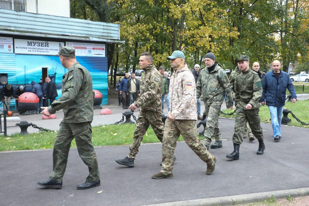 Связь в зоне сво. Тобольские добровольцы в зоне сво. Владимирские добровольцы отправились в зону сво. Добровольцы. Зона войны.