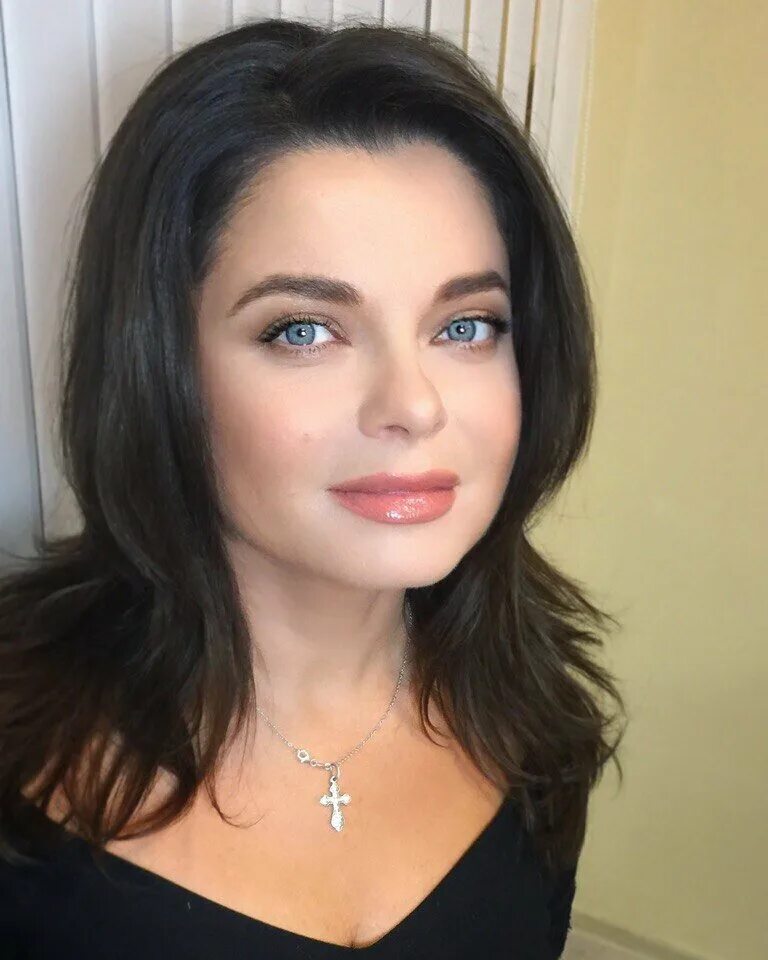 Королева с какого года рождения. Королева с какого года рождения. Наташа королева 2023. Королева с какого года рождения. Наталья порывай.