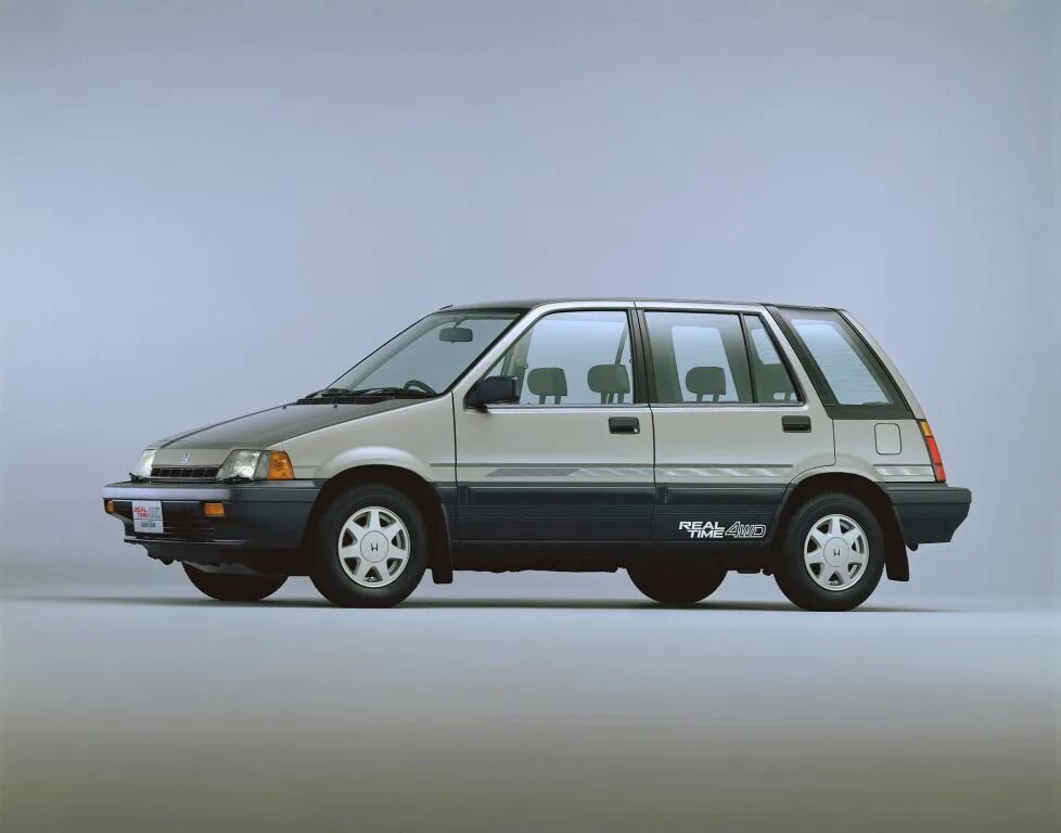 Civic shuttle. Honda Civic Shuttle 4wd. Honda Civic Shuttle 1986. Хонда Цивик шаттл 1986 года. Хонда Цивик шаттл 1989.