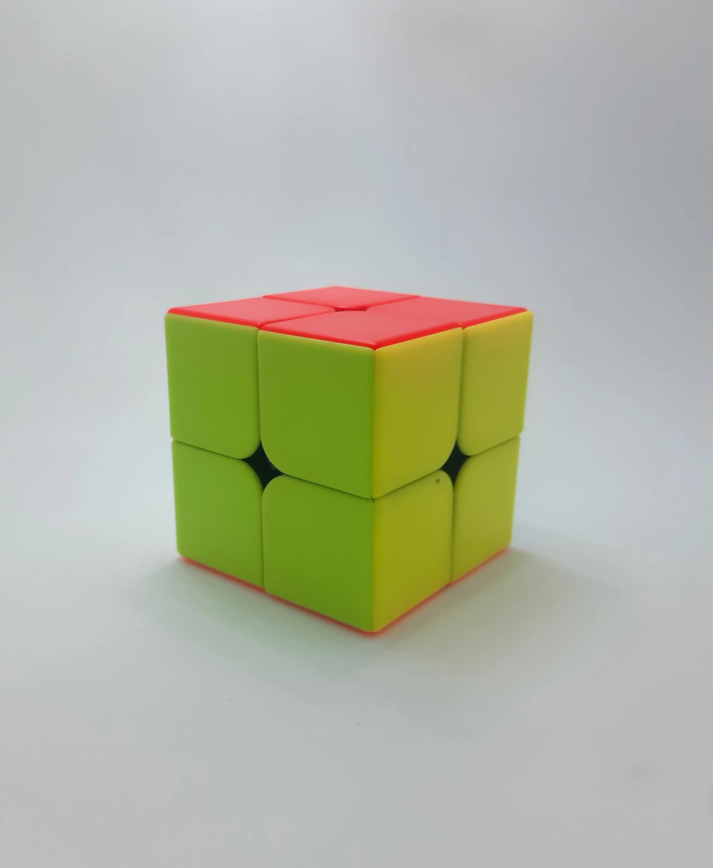 Кубик рубик 2x2. Кубик Рубика 2 на 2. Крестовина кубика Рубика 2 на 2. Вращающийся куб.