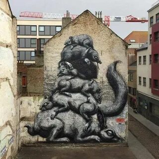 Стрит арт объект