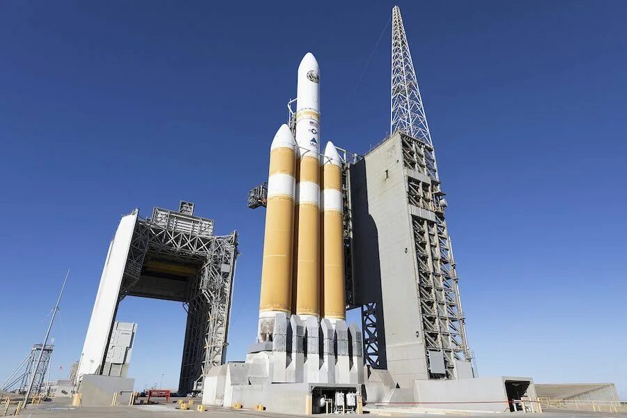 Delta iv heavy. Дельта 4 хеви. Ракета Дельта 4. Ракета Дельта 4 хеви. Ракета Дельта 5.