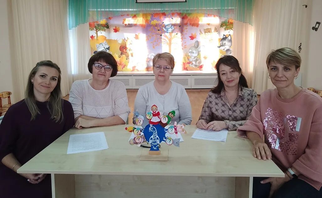 Заведующая 25 детского сада. Мдоу детский сад светлячок. Детский сад 10 кинешма. Детский сад 16 елец. Мастер класс для заведующих детских садов.