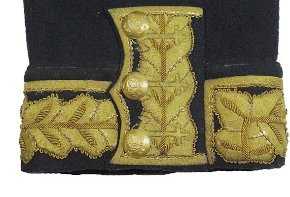 обшлаг воротника.