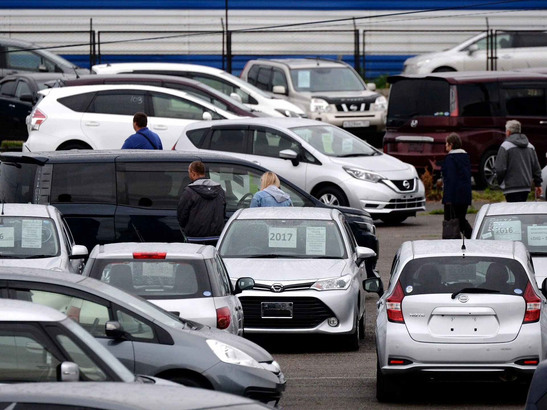 Рынок автомобилей. Ввоз автомобиля в Россию. Мошенничество с автомобилями. Япония машины. Новые правила ввоза автомобилей 2024