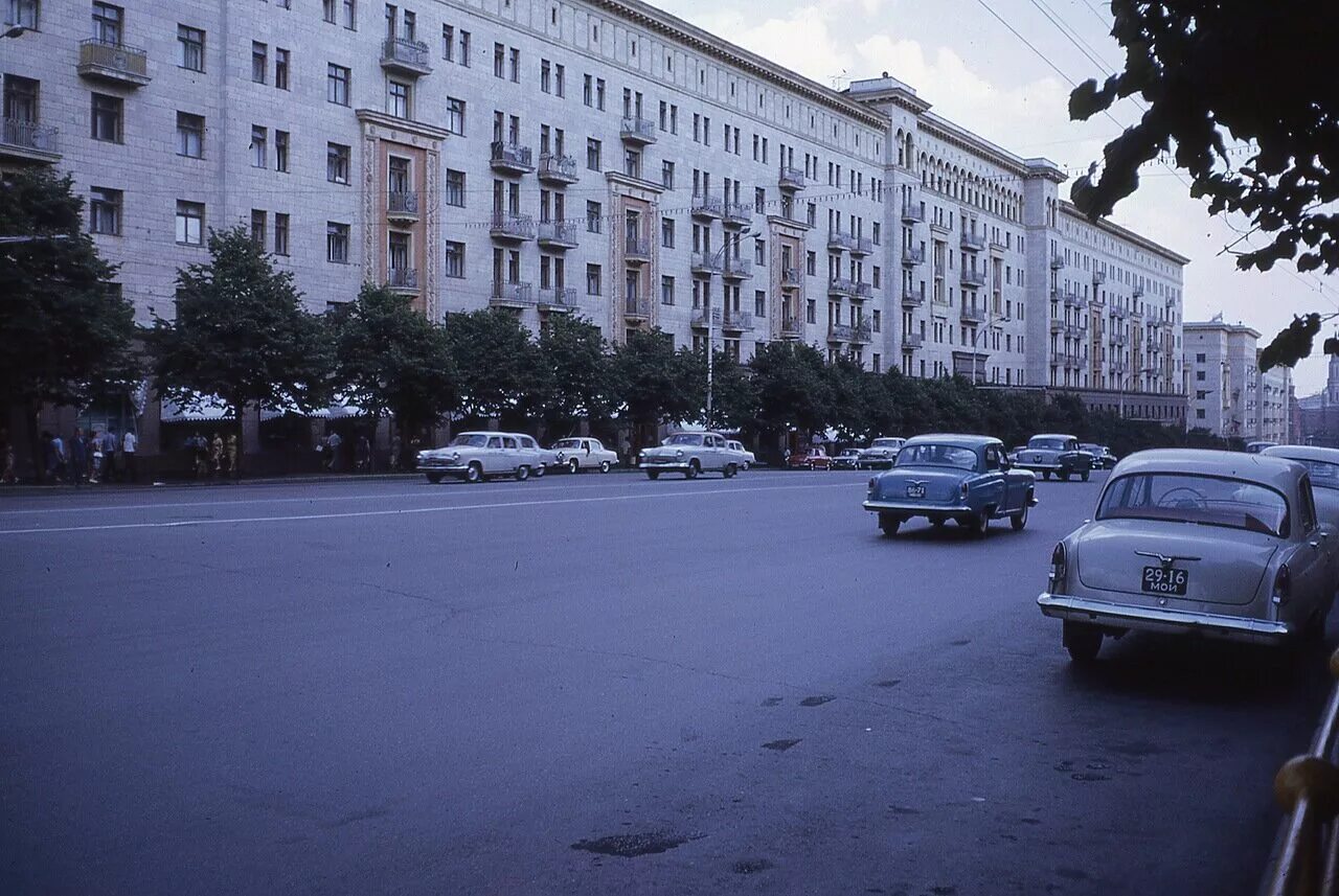 Лета 1968. Москва 1968. москва 1968 год. москва улица горького 1969 год. советский союз москва 1968.