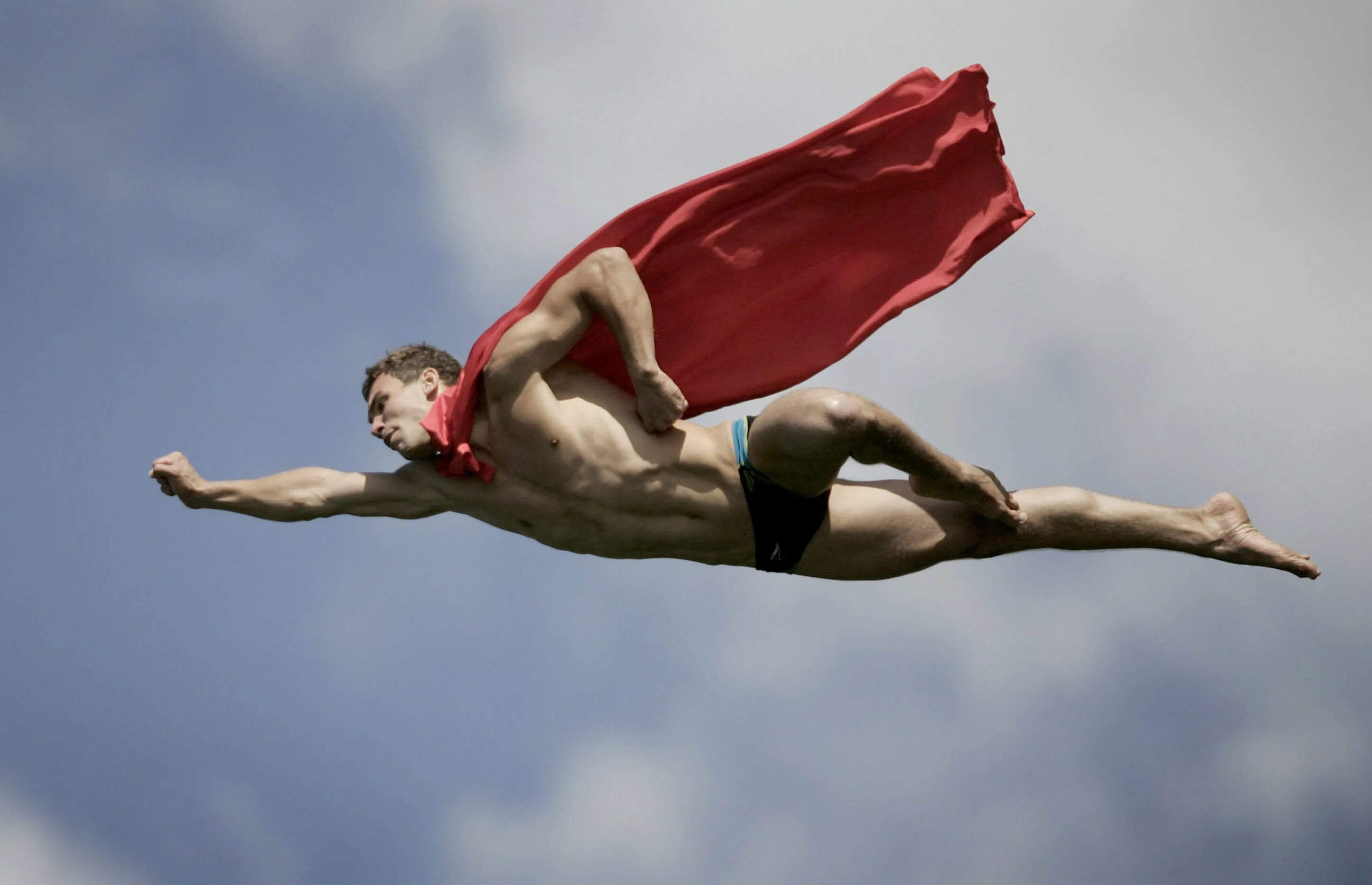 Полющий. Человек в полёте. Прыжок супермена. Михал навратил. Полющий.