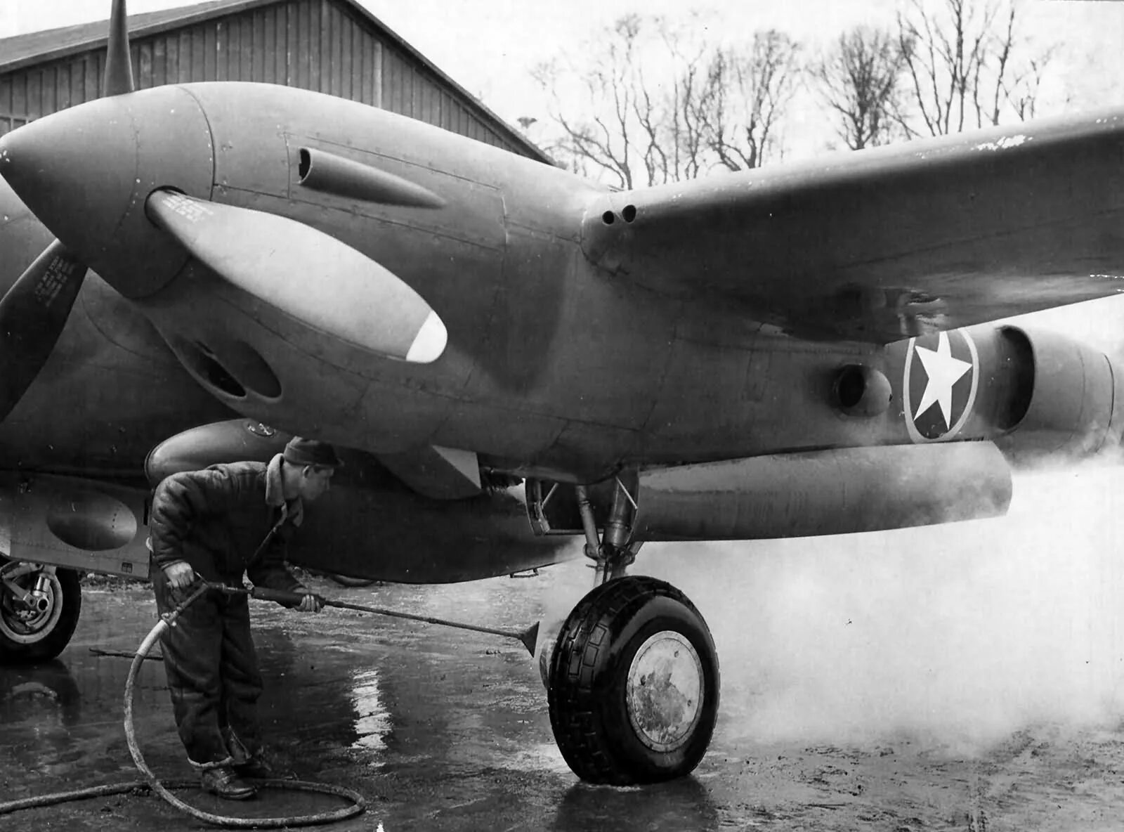 P-38 Lightning. P38g самолёт. Самолет п 38 Лайтинг. P-38g. P earlier