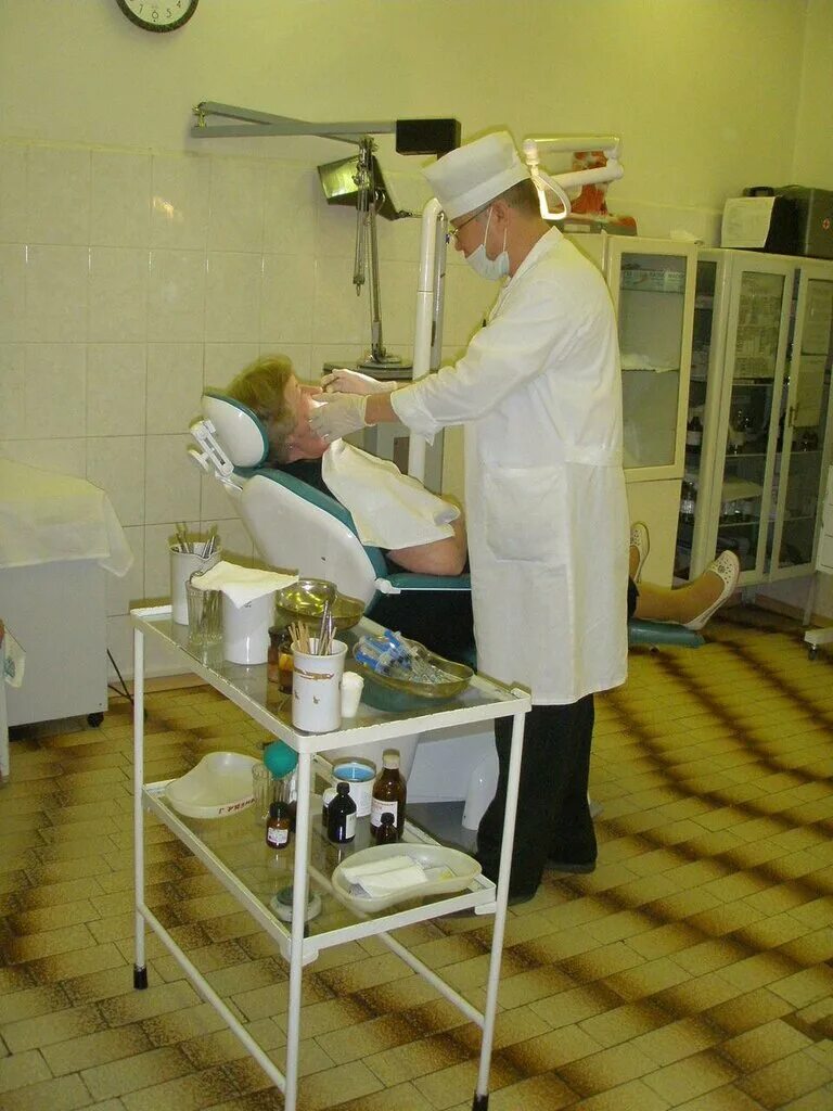 дантист колпинская