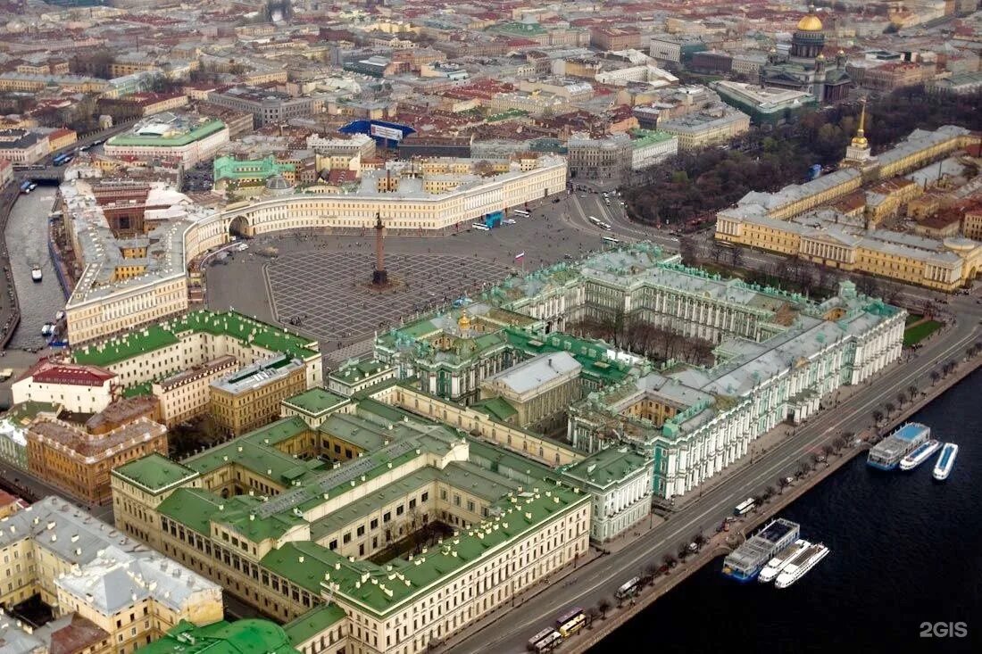 Площадь зимнего дворца в санкт-петербурге. Площадь ломоносова в санкт-петербурге. Зимний дворец санкт-петербург вид сверху. Общая площадь санкт петербурга. Зимний дворец и дворцовая площадь санкт-петербург.