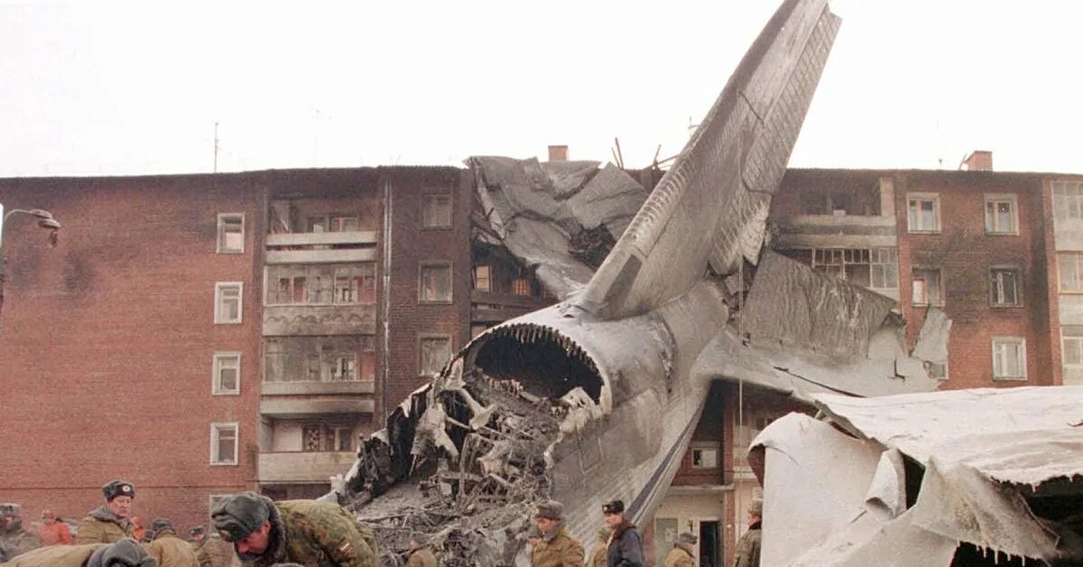 Авиакатастрофа в Иркутске 1997 АН-124. Авиакатастрофа АН 124 В Иркутске. Катастрофа АН-124 В Иркутске 6 декабря.