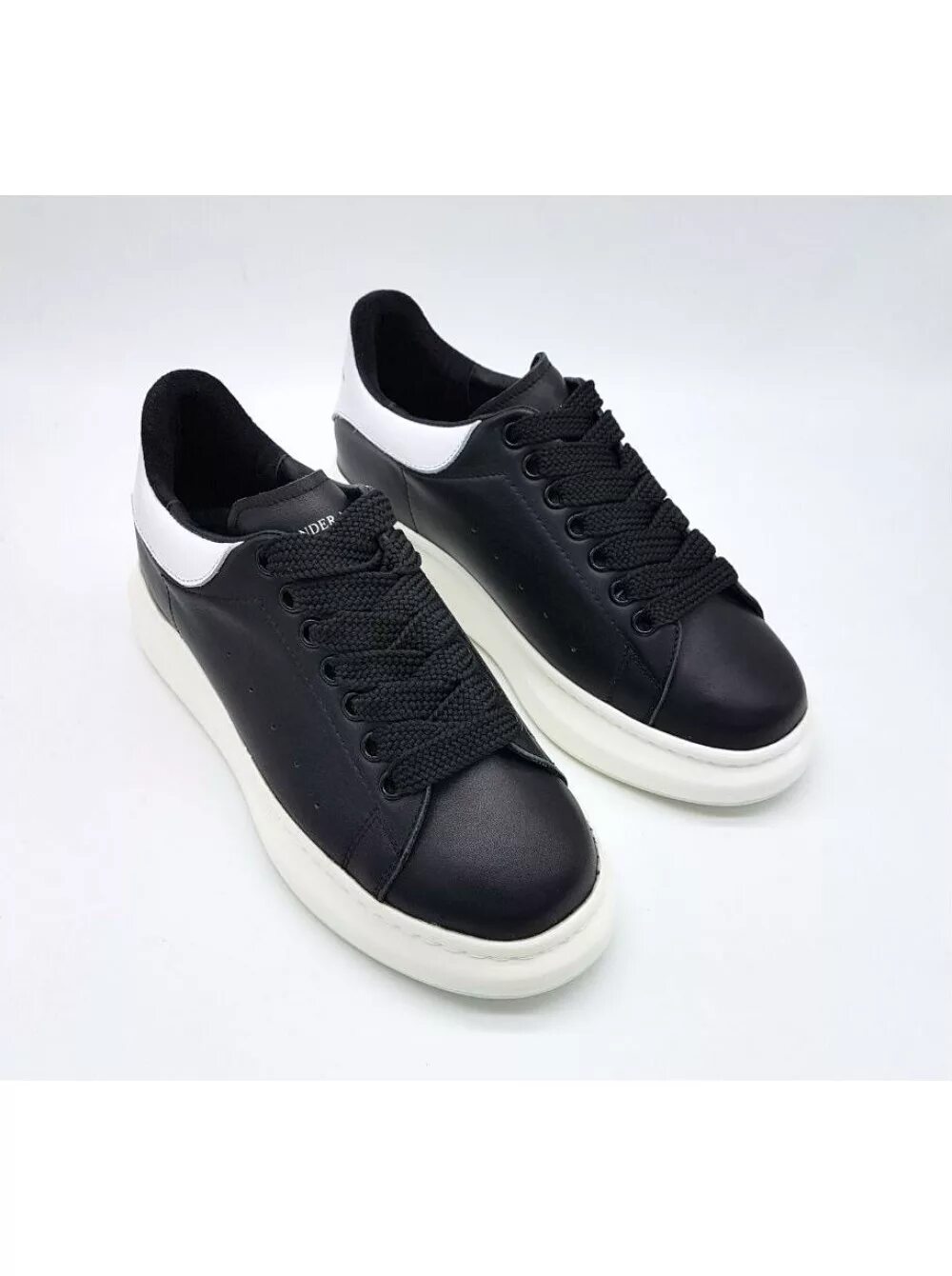 мужские кеды с белой подошвой черные кожаные quatro control. кеды зара мужские черные с белой подошвой. Alexander mcqueen кроссовки мужские черные. чёрные кроссовки с белой подошвой мужские. мужские кеды с белой подошвой черные кожаные quatro control.