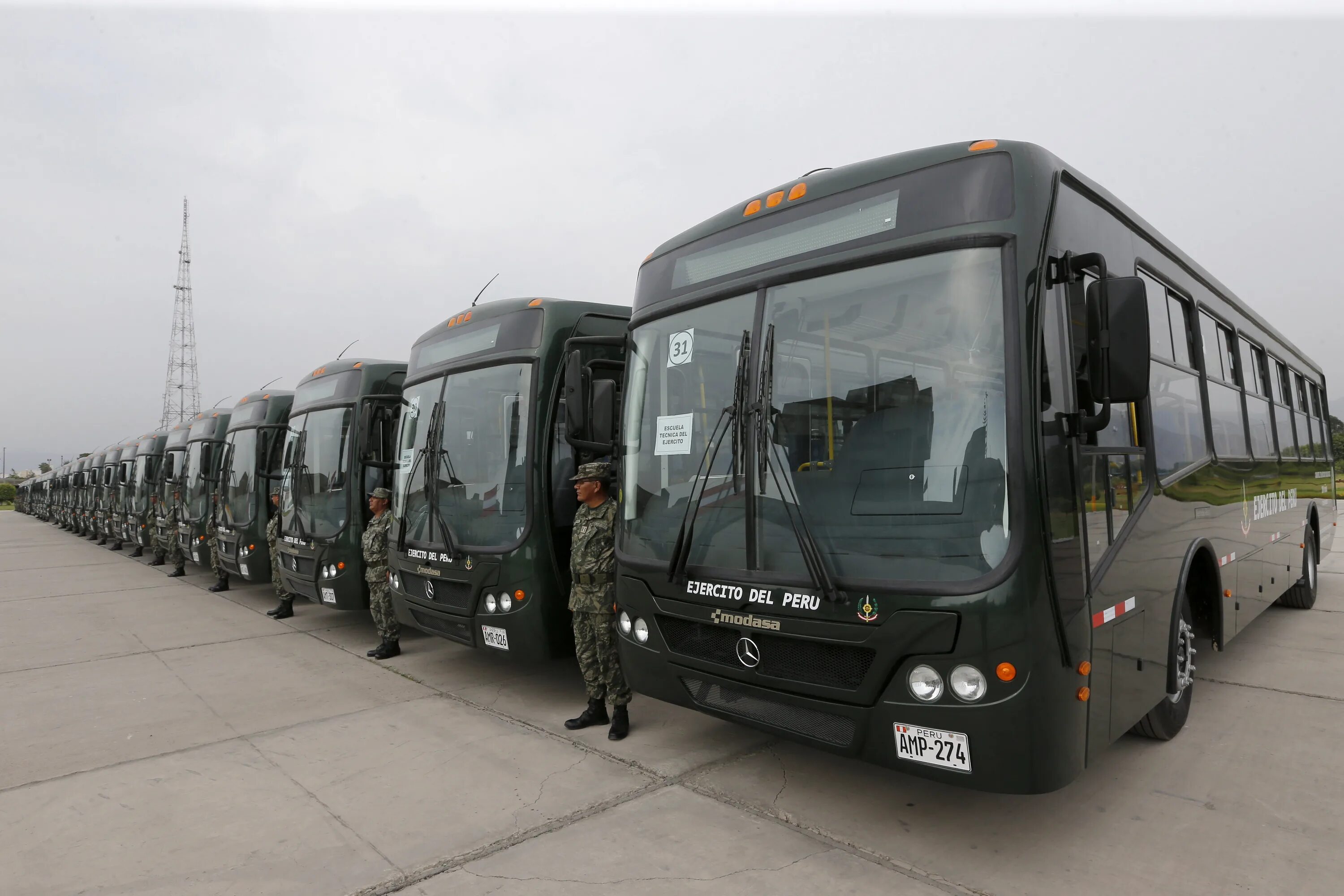 Необус. Автобус al ameen. Автобус al ameen. Bussed al. Омнибус автобус двухэтажный сейчас.