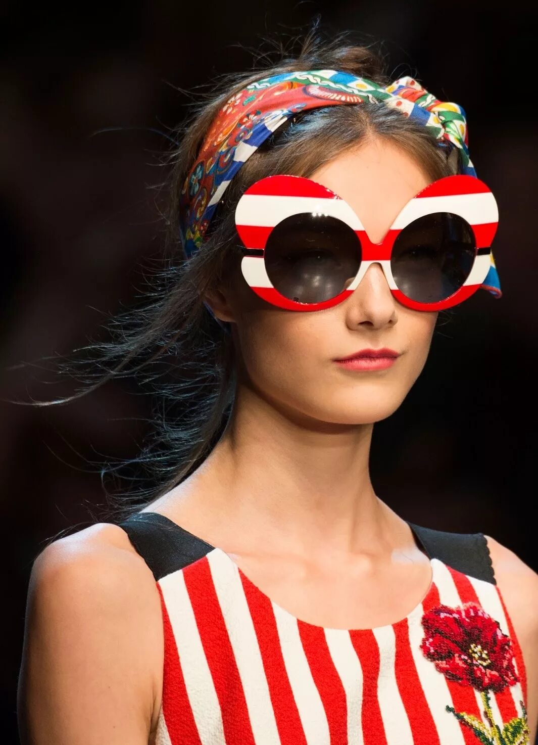 Дизайнерские очки. Очки бабочки 2020. Солнцезащитные очки fendi ff0263. Необычные солнцезащитные очки. Очки прада 2021.