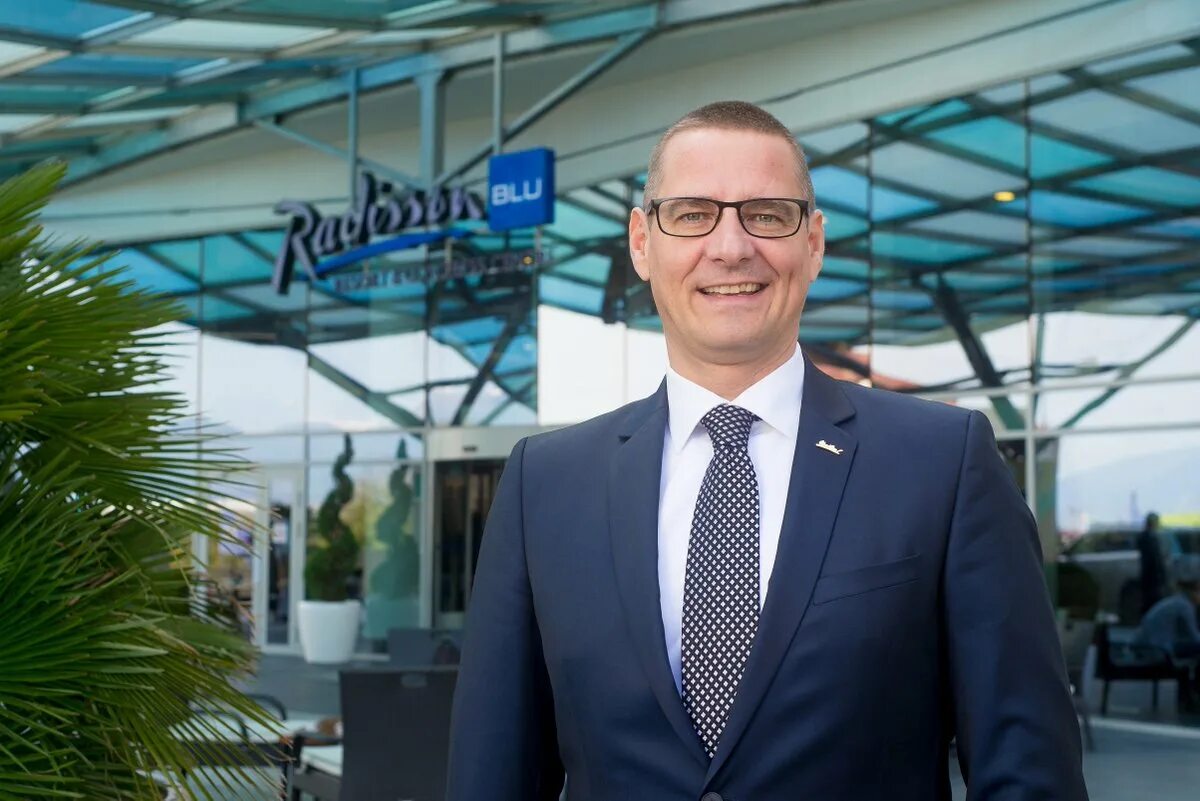 Станислав кондов, генеральный менеджер radisson collection hotel,. Хозяин рэдиссон. Имукин сергей федорович. Рэдиссон владелец. Станислав кондов radisson.