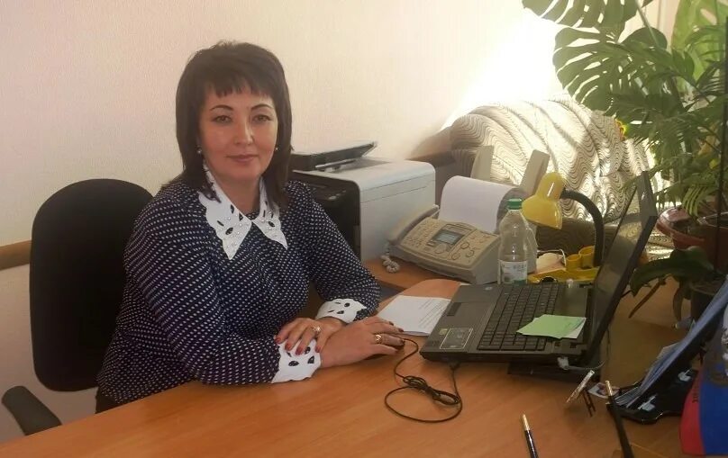 Директор школы 89 саратов. Бывший директор 6 школы. Директор 22 школы балаково. Бавтот ада евгеньевна. Директор школы малюгина ульяновск.