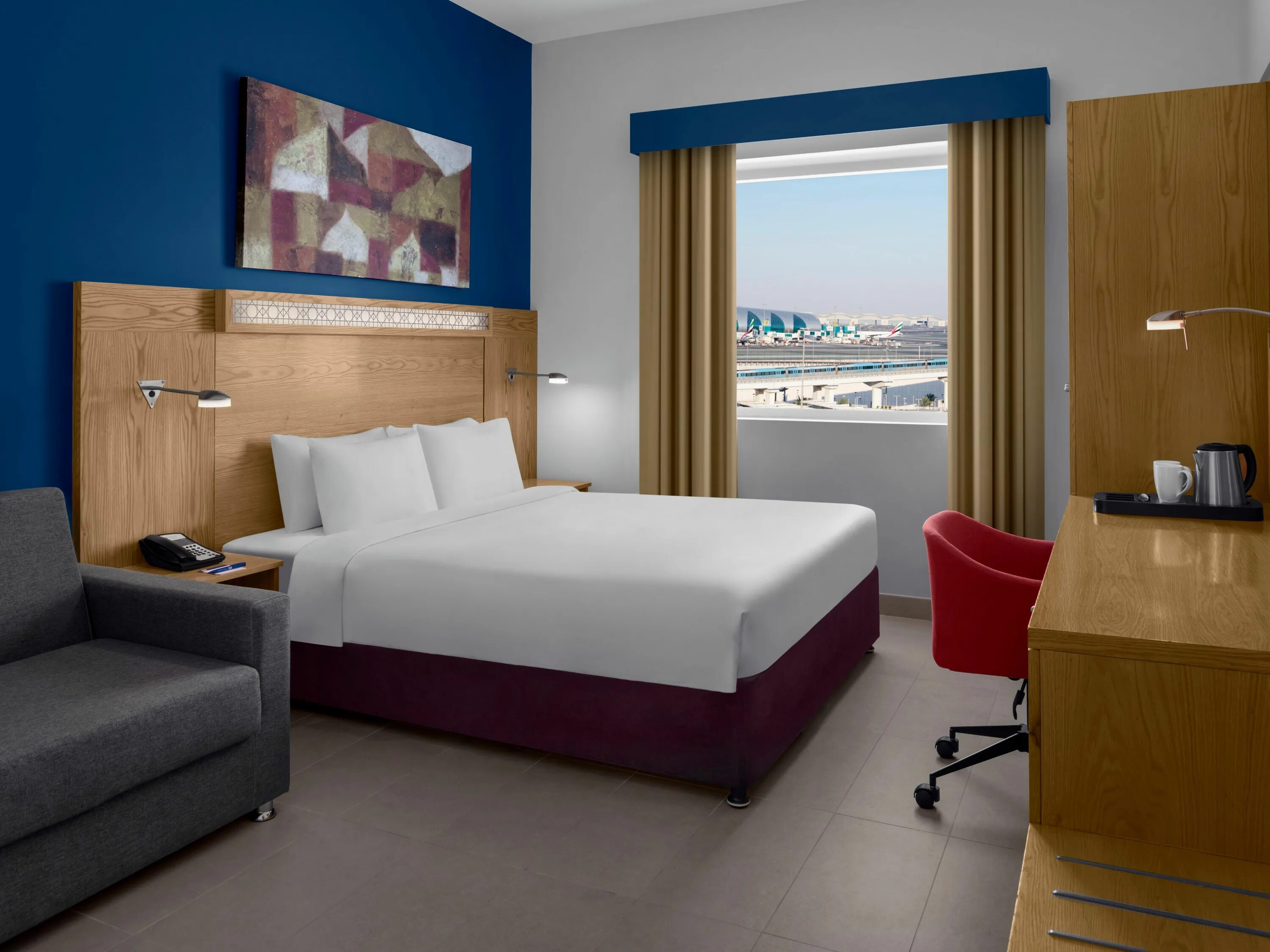 Холидей интернет сити. Holiday Inn Express Dubai Airport 2*. Holiday Inn Express Dubai Airport 3* (Deira). Holiday Inn Express Dubai Safa Park 3. Трансфер от аэропорта Holiday Inn Express Dubai Safa Park 3*.