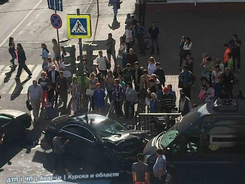 ДТП на Ленина в Курске вчера. Авария в Курске сегодня на Ленина. Срочные новости курск сейчас последние