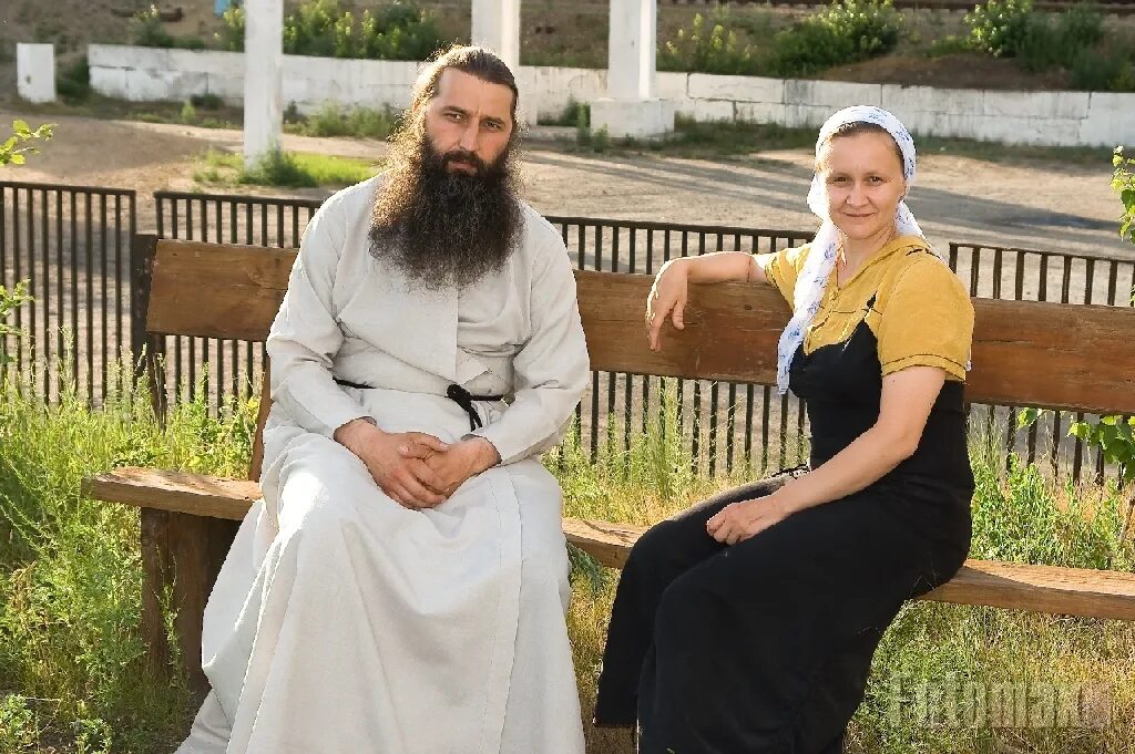 клара румянова. священник андрей юревич ольга юревич. батюшка и матушка. священник и матушка. жена отца 18.