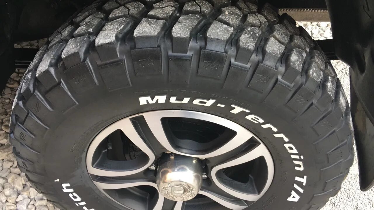 Мт резина 245 75 16. 265/75/16 Гудричи УАЗ Патриот. BFGOODRICH 265/75/16. УАЗ Патриот МТ резина r18. BFGOODRICH MT 265/70 r17 на УАЗ.