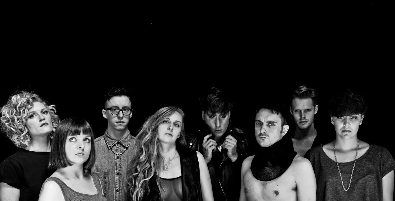 Песня the irrepressibles in this. The irrepressibles - mirror mirror. Группа the irrepressibles. In this shirt the irrepressibles перевод на русский. Группа the irrepressibles.