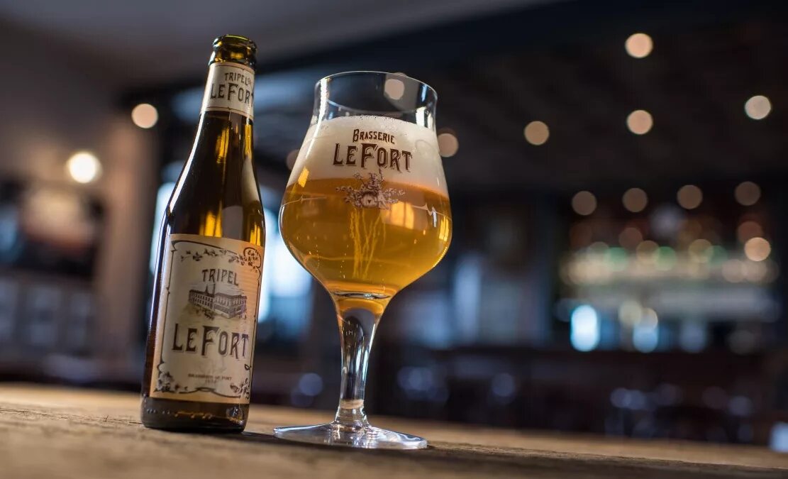 Le fort. Lefort Tripel. La corne пиво. Лефорт пиво. Триппель Лефорт пиво.
