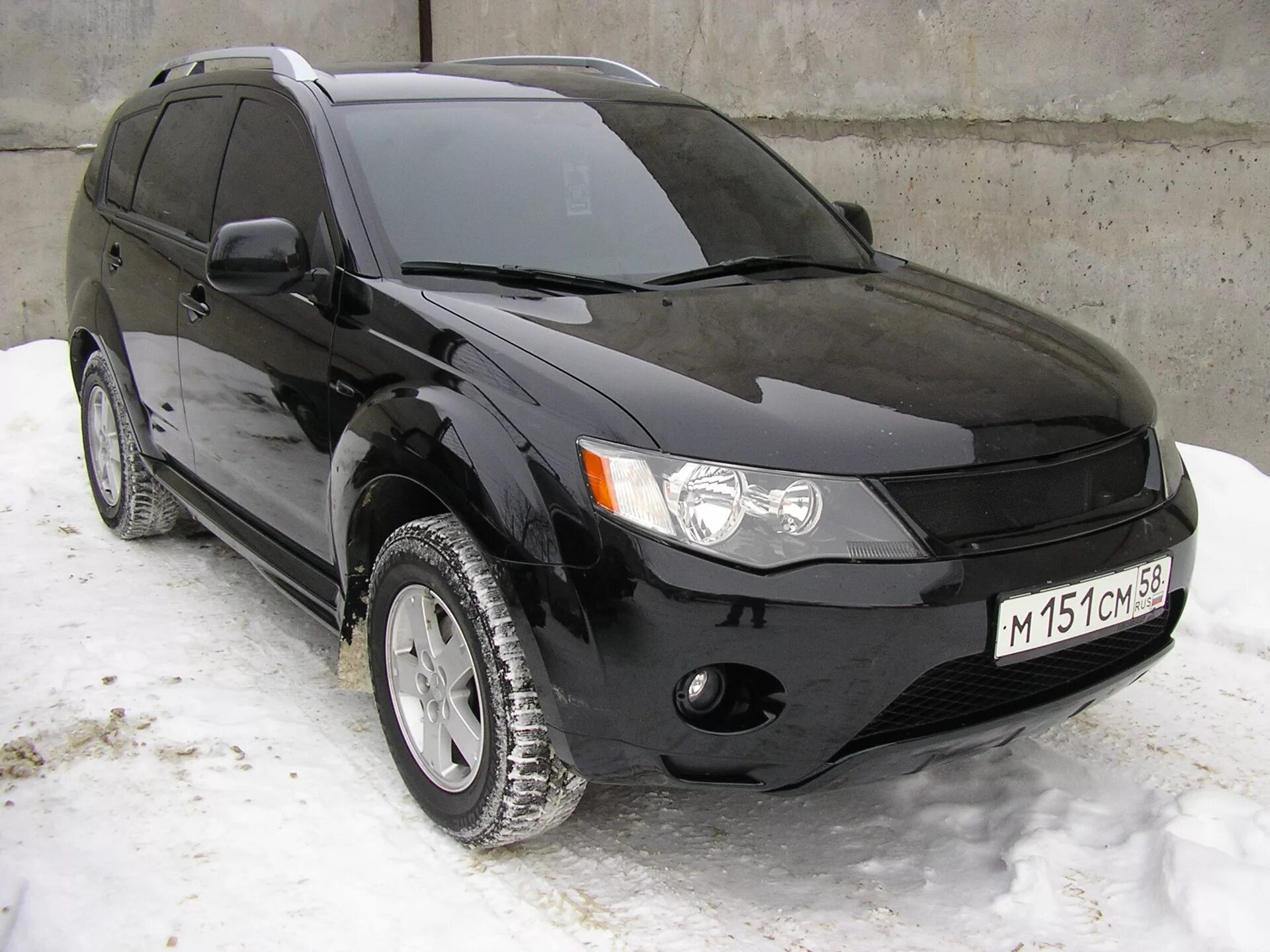 Mitsubishi Outlander XL 3.0 бензиновый 2007 mat black на DRIVE2