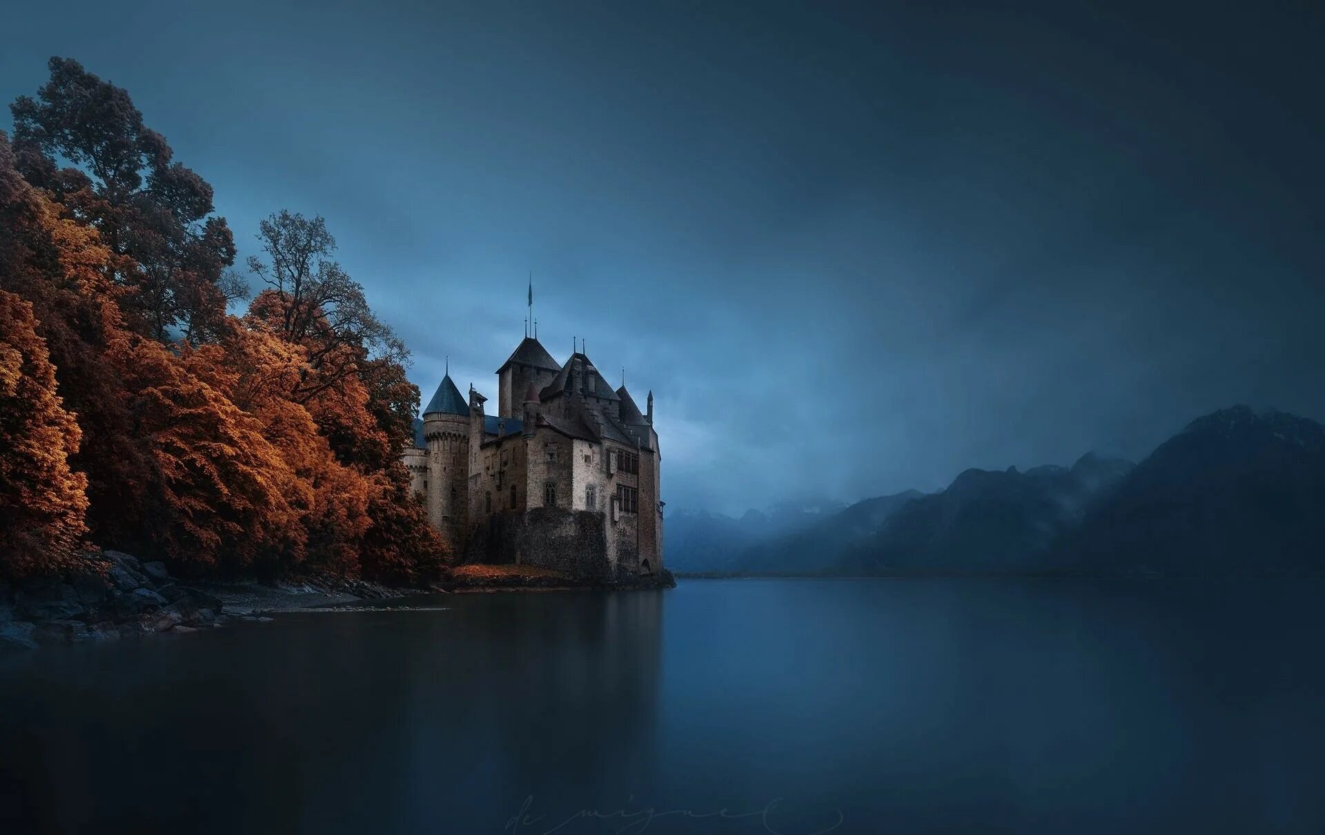 Castle lake