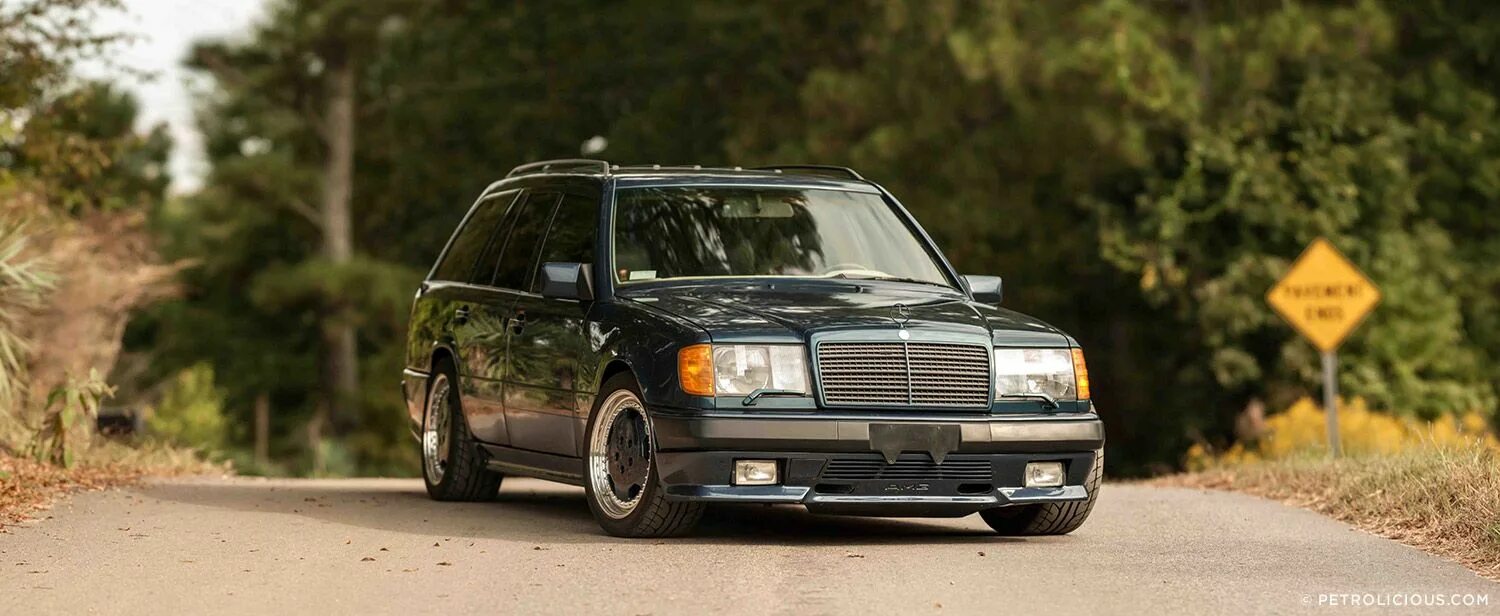 Mercedes hammer. Mercedes 124 Wagon AMG. W124 AMG Hammer. Мерседес 124 Хаммер. Mercedes Benz w124 e300 Hammer.