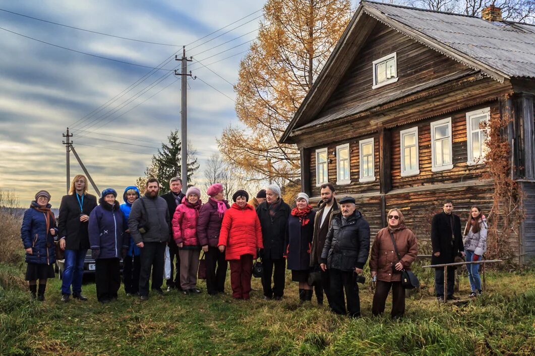 В сорожино харовского. Харовск школа. Харовский дом культуры. В сорожино харовского. В сорожино харовского.