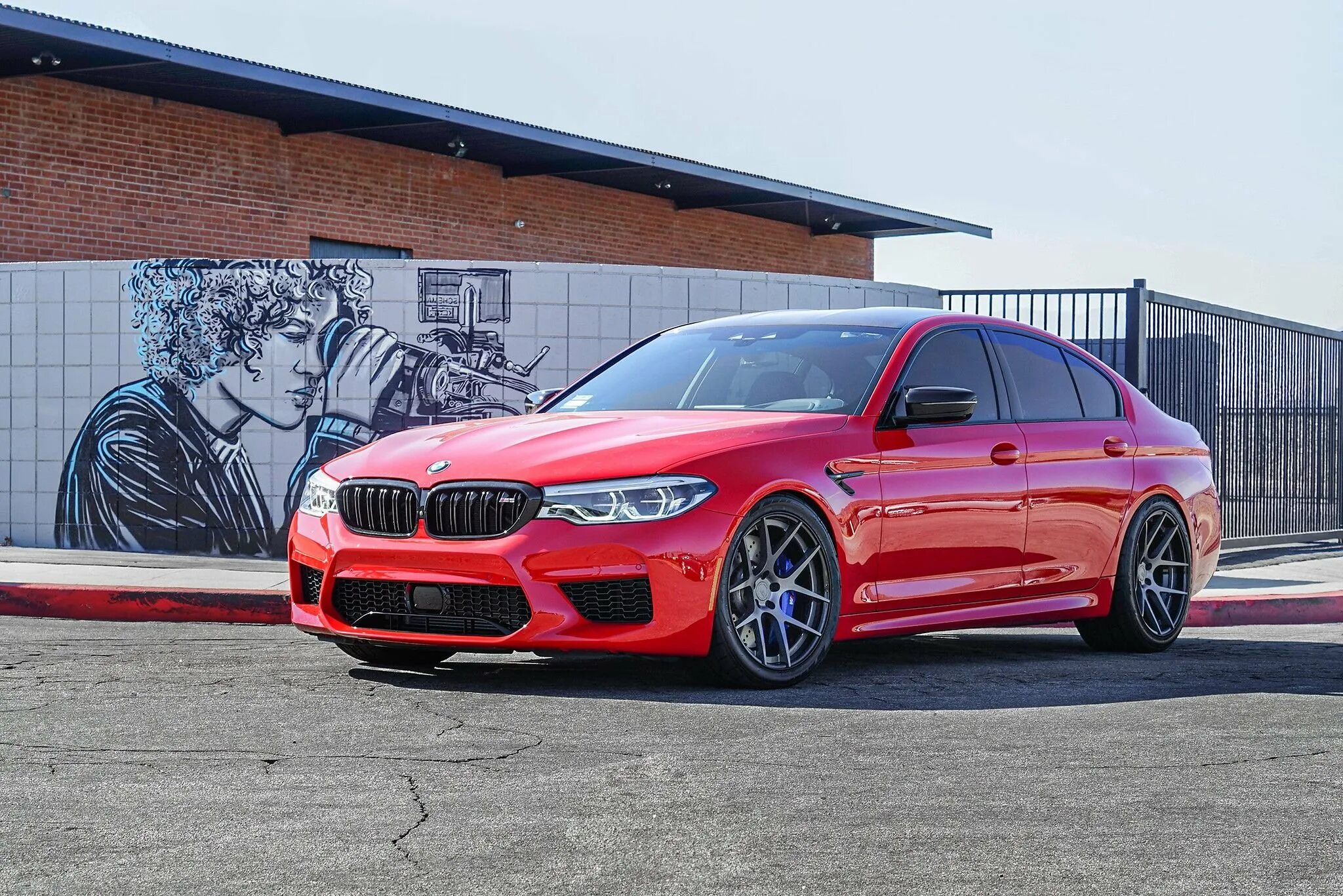 БМВ м5 ф90. BMW m5 f90. Красная БМВ м5 f90. BMW m5 f90 Red. М5 дорест