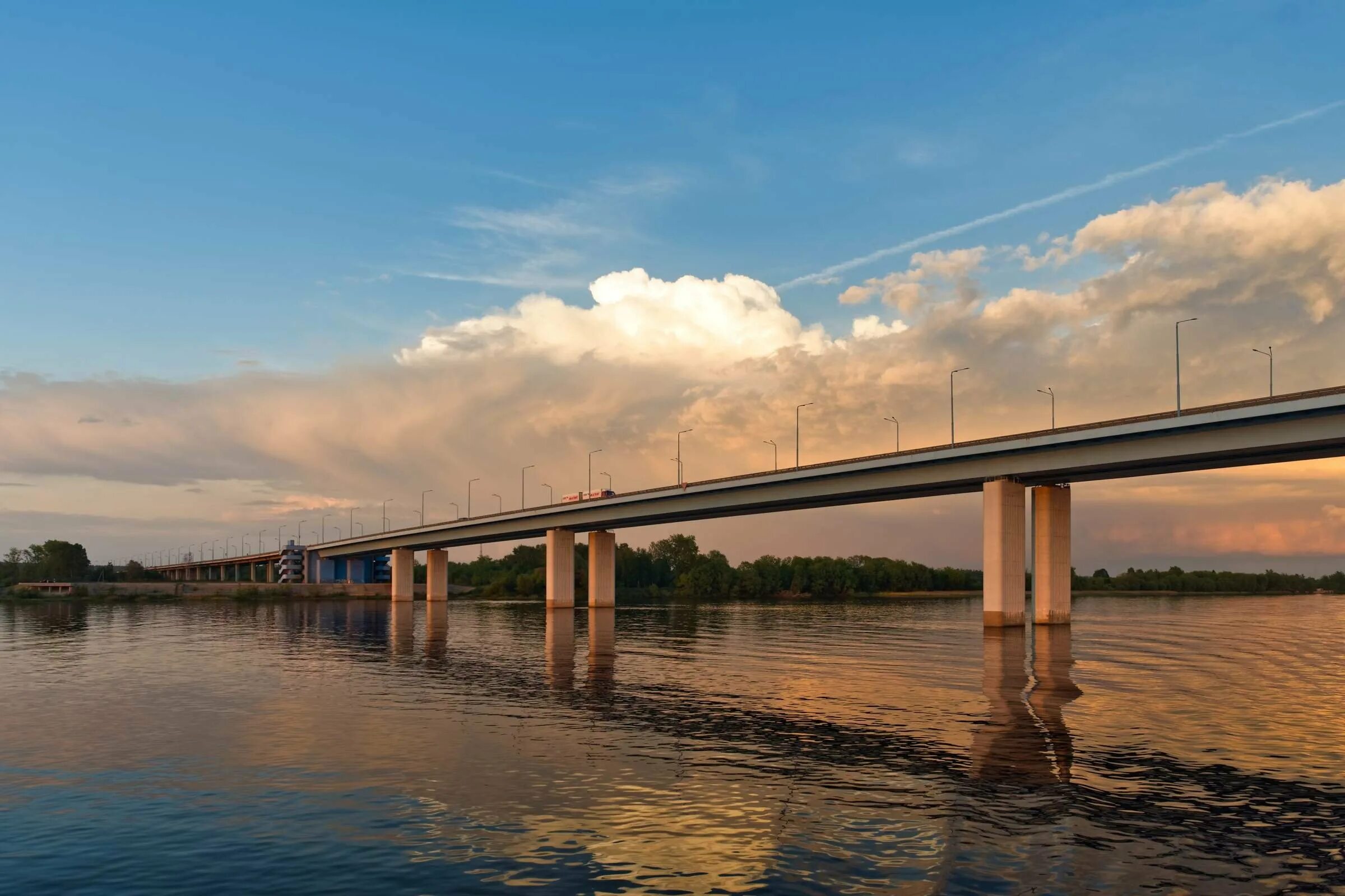 Ярославль мост через волгу. Ярославль мост через волгу. Жд мост ярославль через волгу. 3 мост через волгу ярославль. Октябрьский мост ярославль.