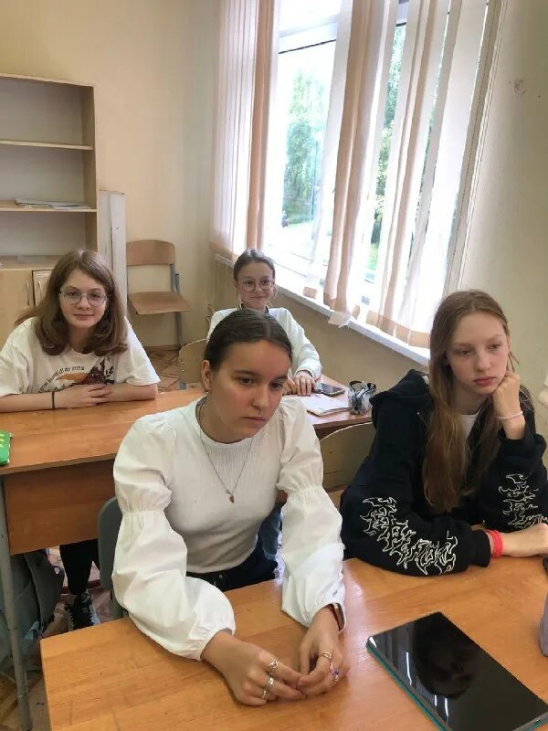 Студенческая семья. "лингвистическая игра ""юные эрудиты"", 5б". Класс 1 б школа 618. 7 класс ученики. Учащегося 7 б класса.