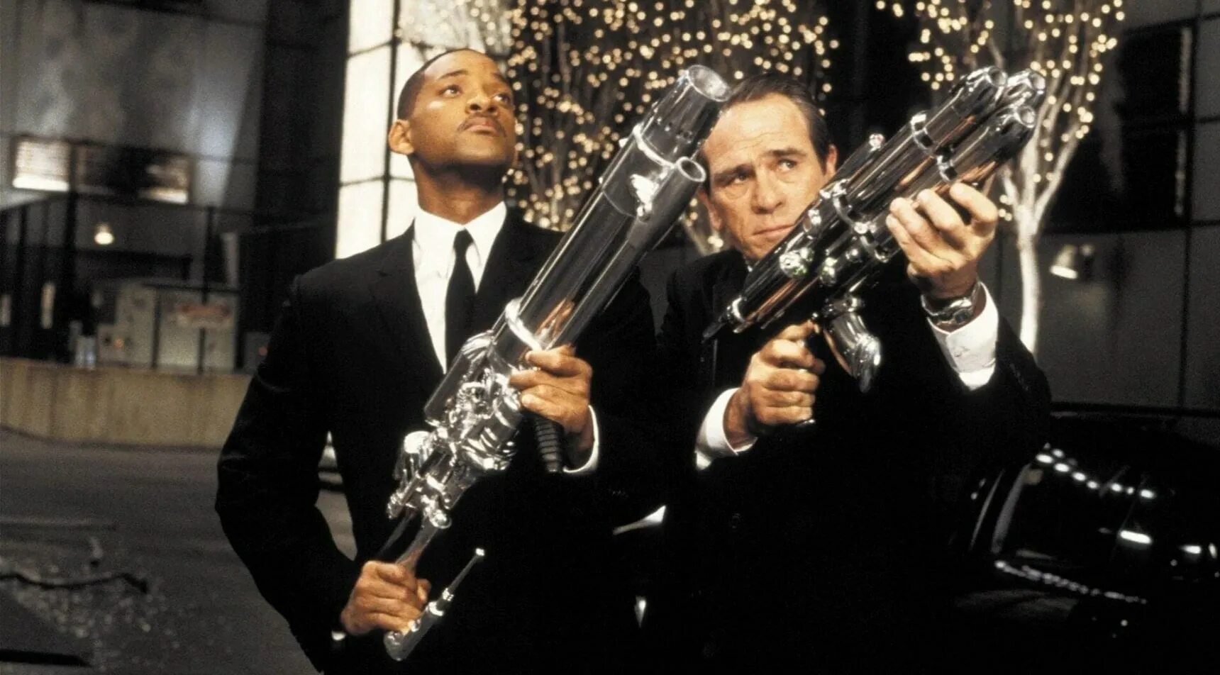 выход людей в черном. выход людей в черном. люди в черном: интернэшнл (2019). уилл смитт люди в чёрном. агент смит люди в черном.