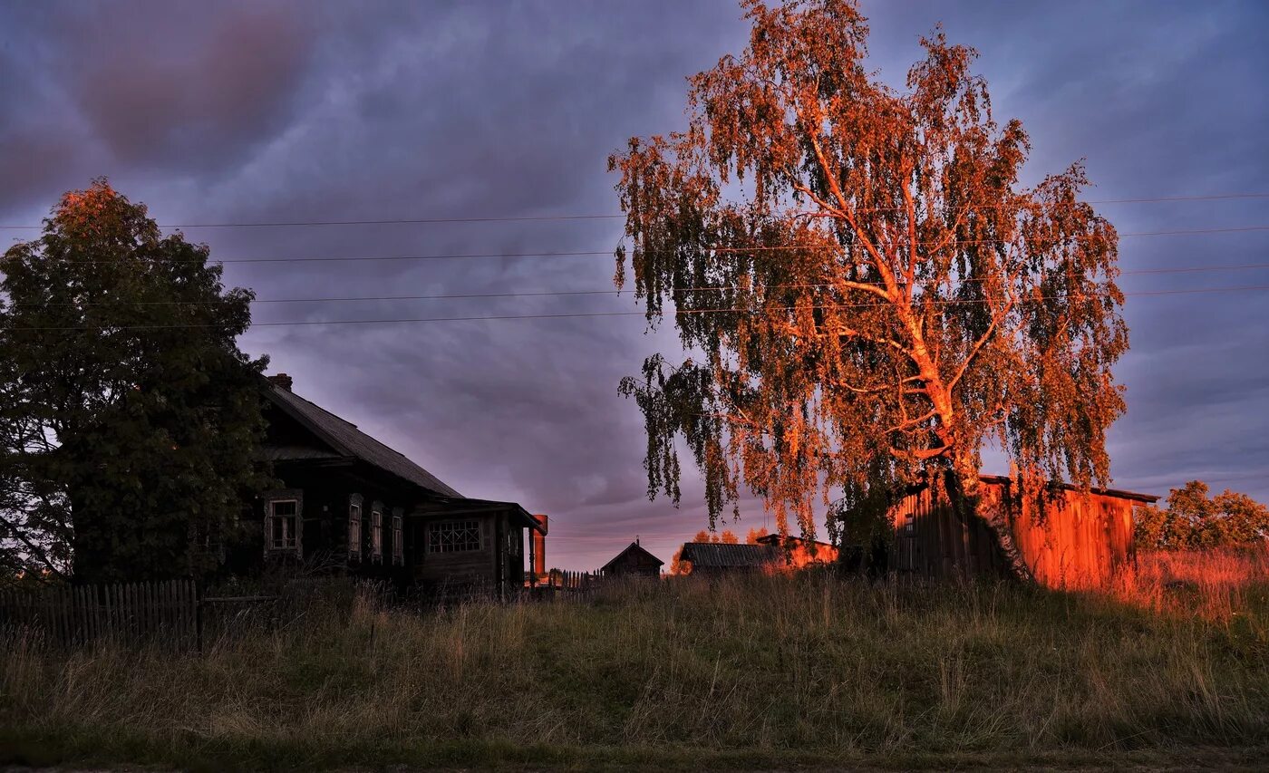 Вечера в деревне текст. Осенний вечер в деревне. Сумерки в деревне. Осень деревня вечер. Майский вечер в деревне.