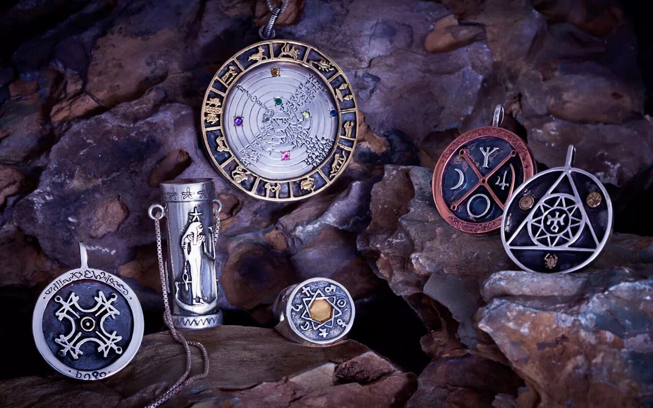 набор собирателя чудесных оберегов. чудесный оберег 3. мощный амулет 3. славянский амулет щит перуна. 3.