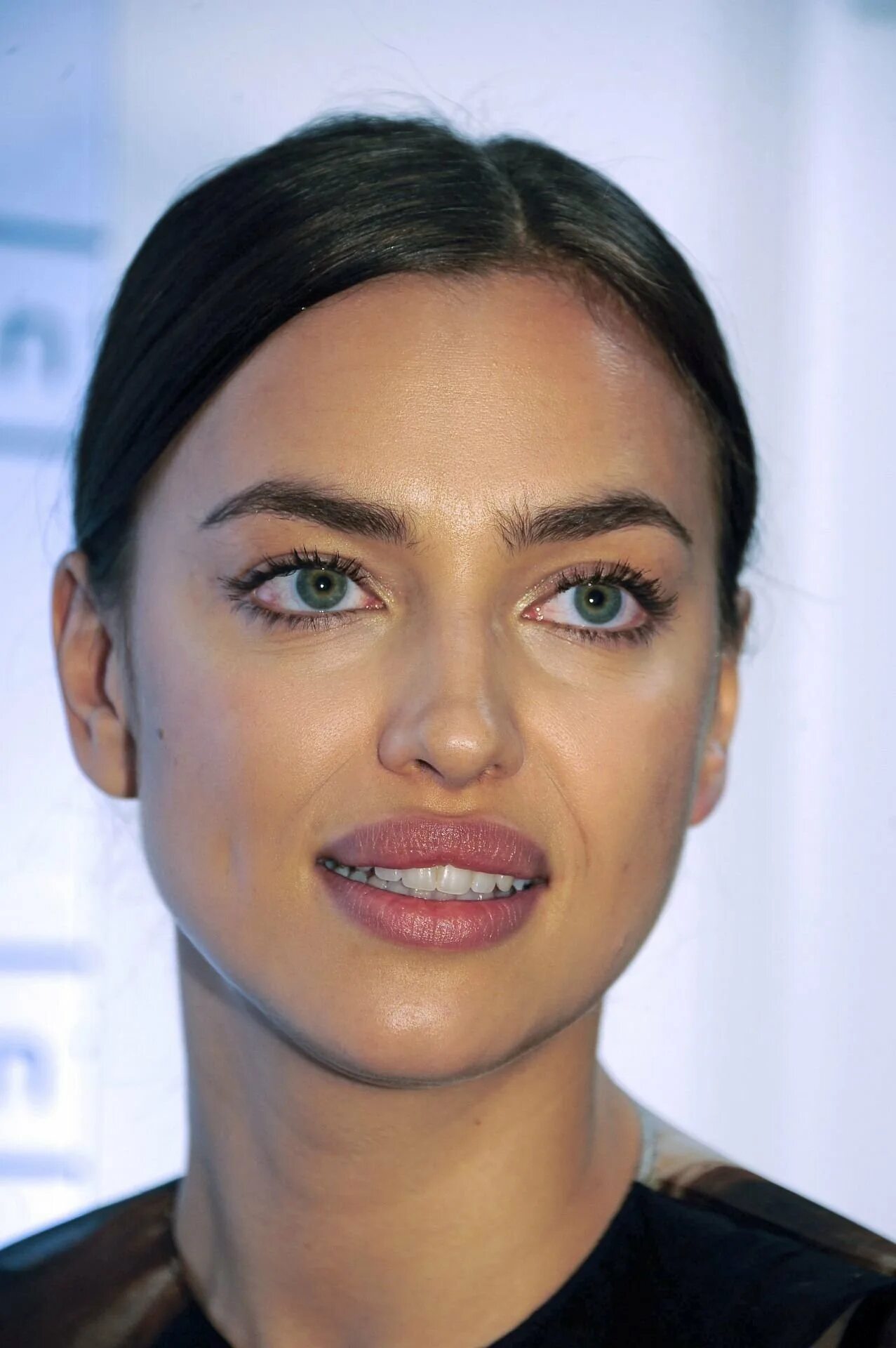 Человек нравится внешне. Irina Shayk.