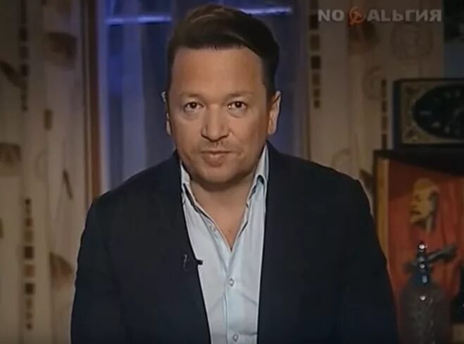 Владимир глазунов телеканал ностальгия. Владимир глазунов актер. Владимир глазунов рожденные в ссср ностальгия. Ведущий ностальгии. Телеканал ностальгия ведущие фото.