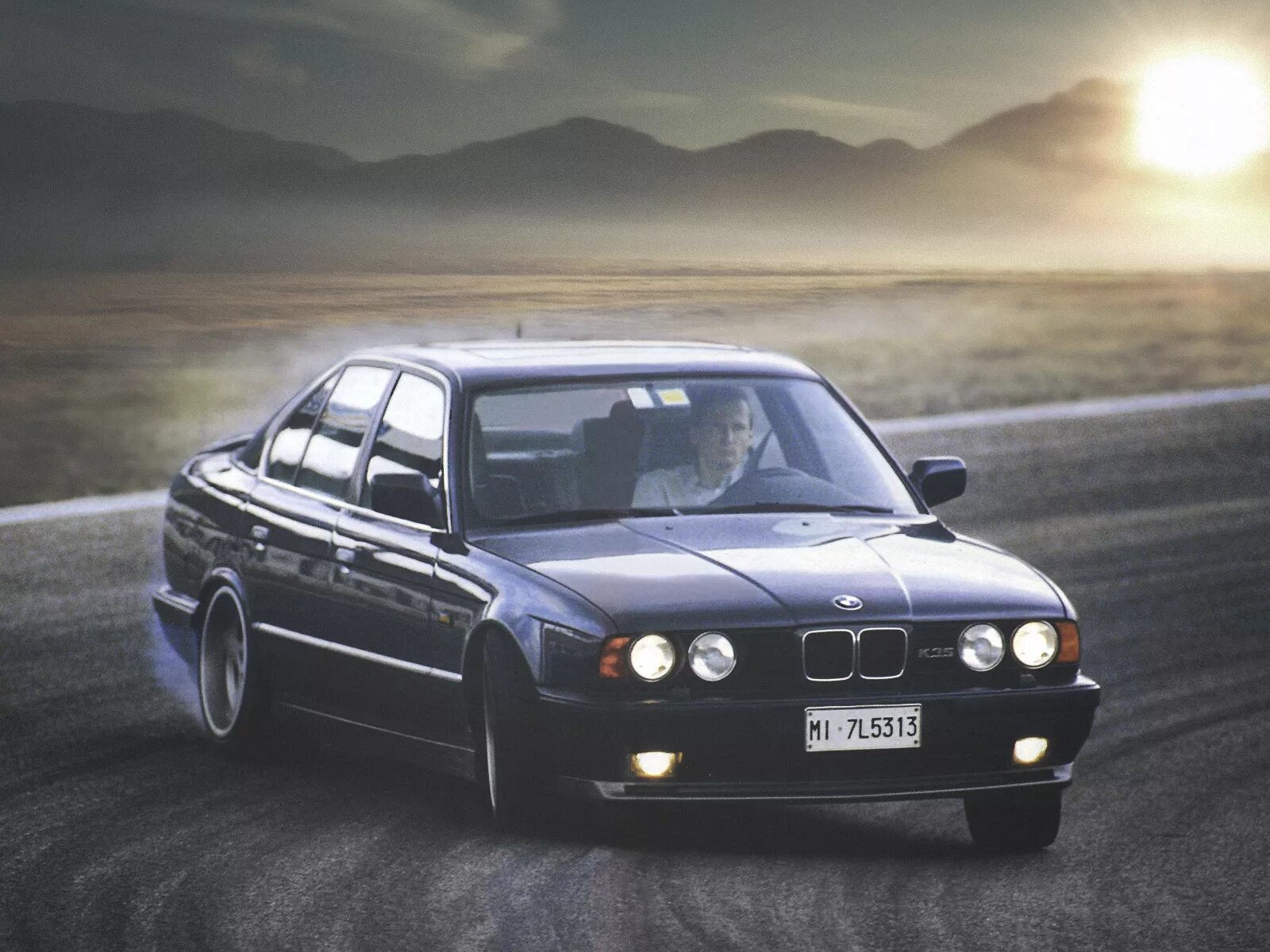 Почему е34. BMW e34 e. БМВ м5 е34. BMW e34 m. 34 БМВ е34.