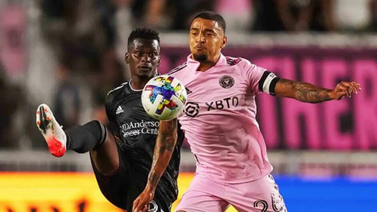 Интер майами кубок лиги. Сыграть вничью. Эль наср интер майами. Эль наср интер майами. Интер майами против барселоны.