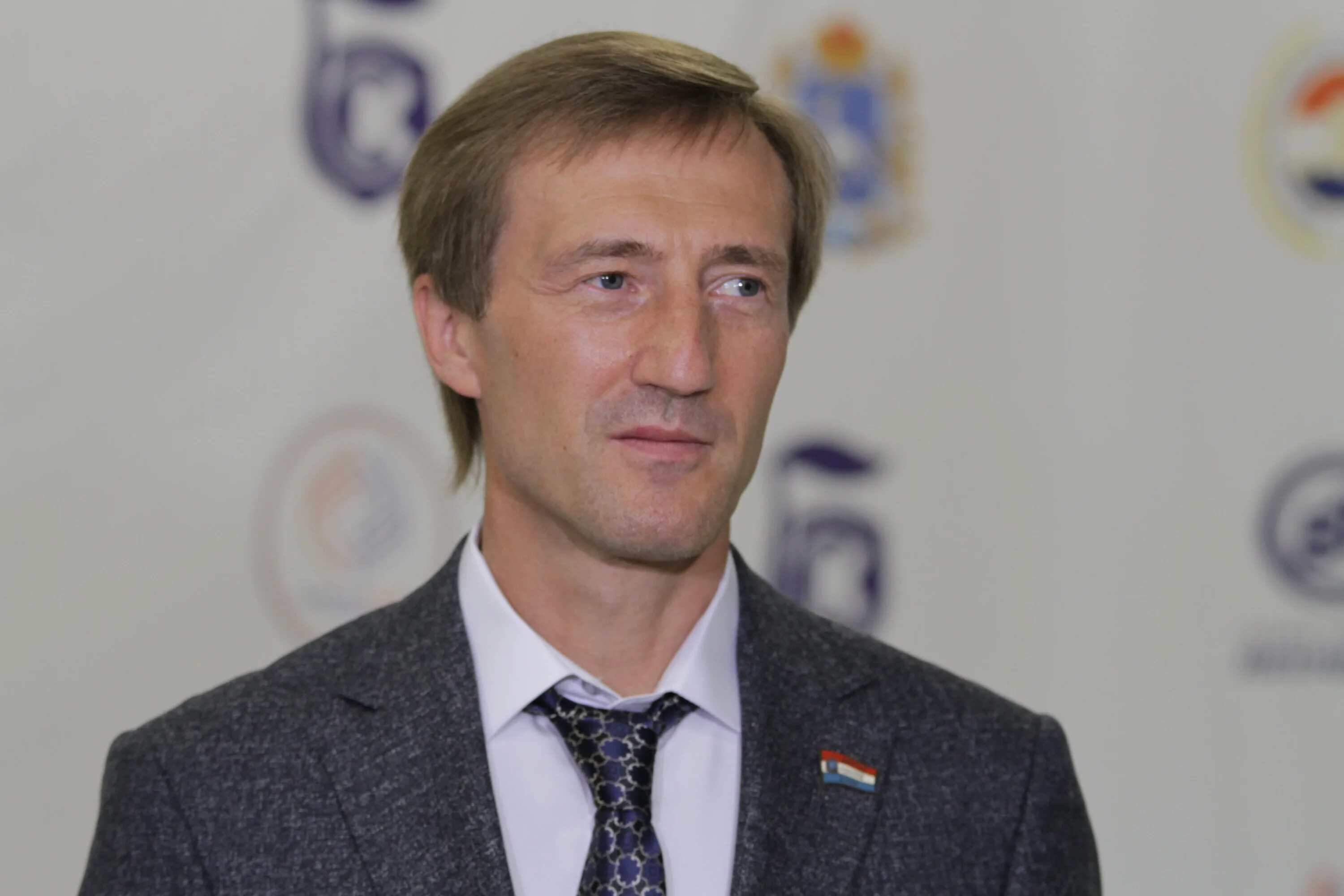 Самарский депутат живайкин иммобилизованные. Депутат живайкин самара. Депутат самарской губернской думы живайкин. Живайкин самара депутат. Депутат живайкин самара.