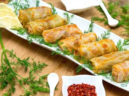 Запеченные голубцы в соусе