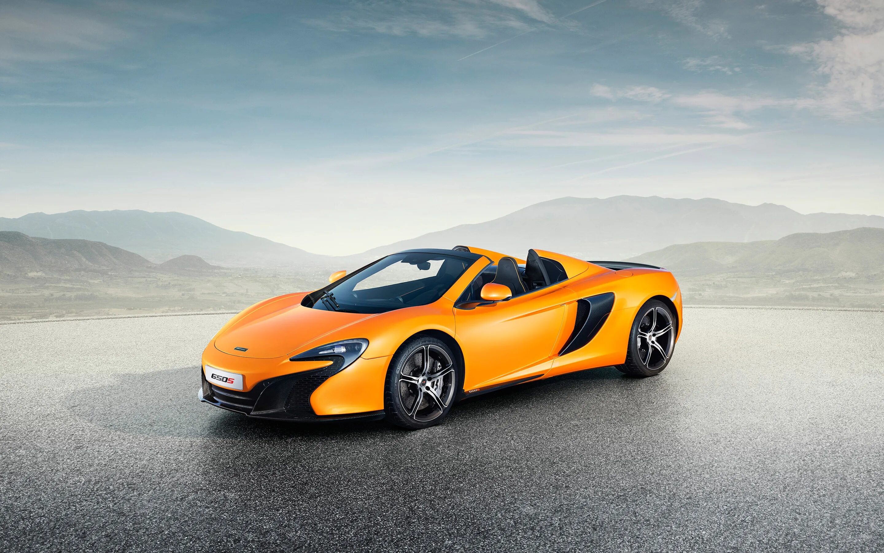 Машина mclaren. Макларен 650s 2021. MCLAREN 650s. Макларен 650. Макларен 650s 2015.